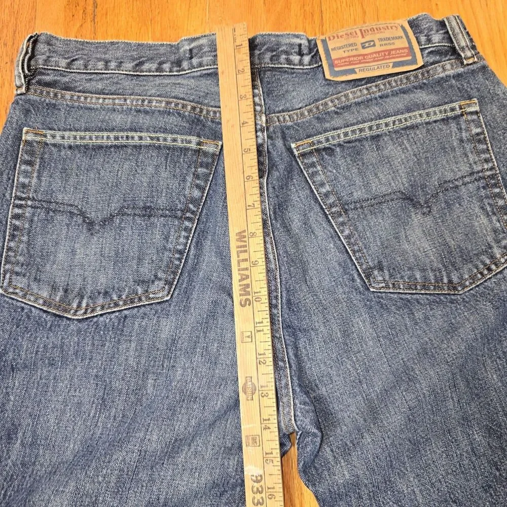 Diesel Jeans Mens 34x32 Straight Leg Blue Denim Sparker Made in Italy